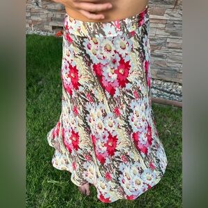 Floral Skirt 100% Silk by Jones New York (2 petite)